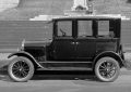 ford-t-fordor-sedan-1925